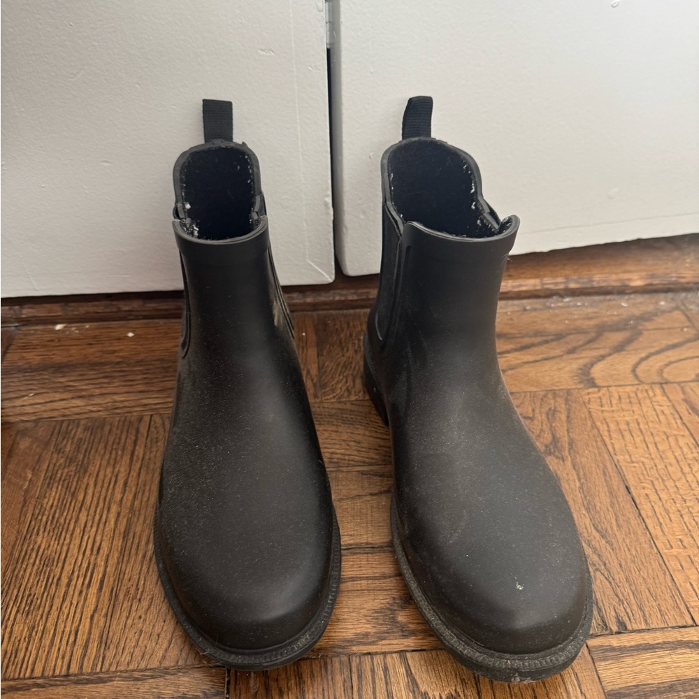 Madewell Black Chelsea Boots